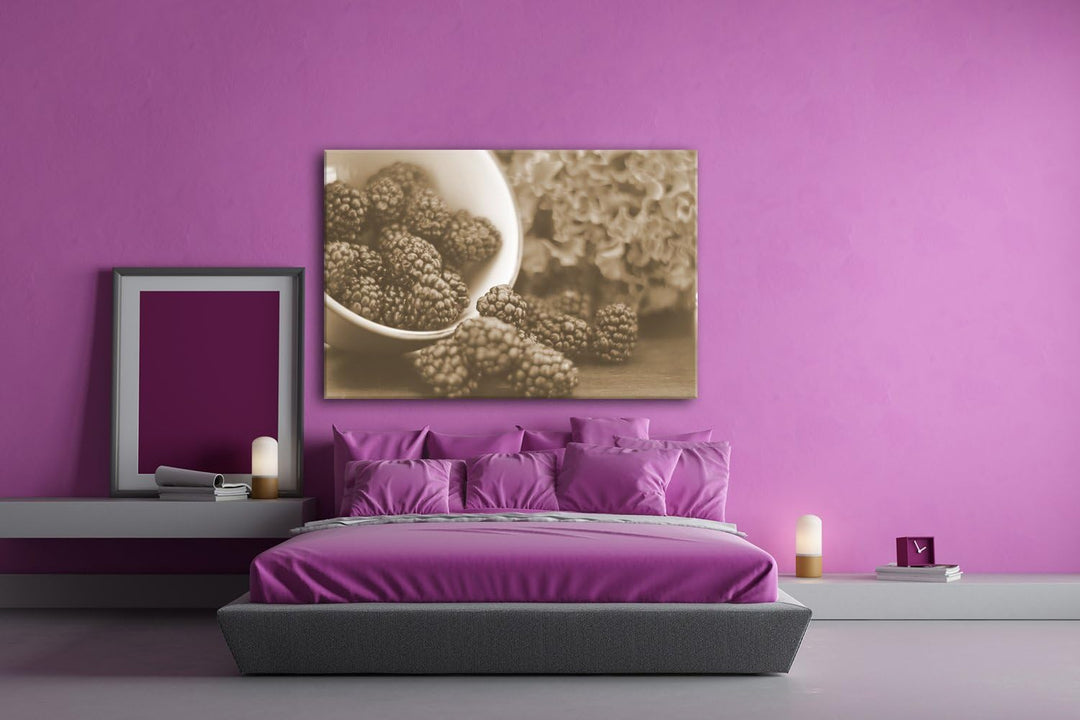 deyoli appetitliche Himbeeren Format: 80x60 Effekt: Sepia als Leinwand, Motiv fertig gerahmt auf Ech