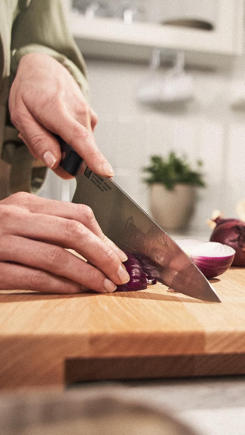 ZWILLING Gourmet Kochmesser, 20 cm, Rostfreier Spezialstahl, Ergonomischer Kunststoff-Griff, Schwarz