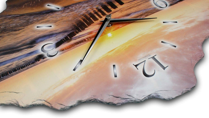 Kreative Feder Designer-Wanduhr aus Stein (Beton) Grösse ca. 40 x 30cm mit flüsterleisem Uhrwerk - S