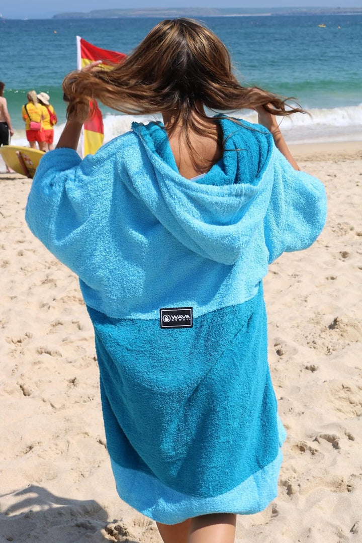 WAVE HAWAII Poncho Flyh Surfponcho 100% Baumwolle für Körpergrössen von 155-185 cm Umkleidehilfe für