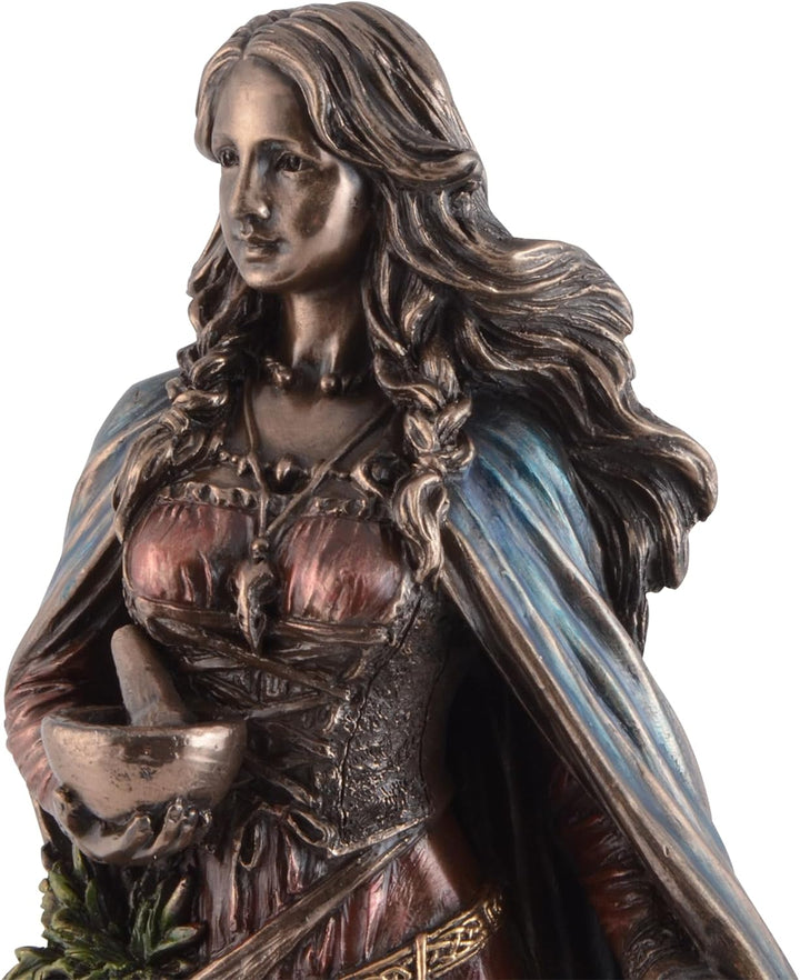 Germanische Walküre Eir Göttin der Heilkunst - aus Kunststein, von Hand bronziert und coloriert, by