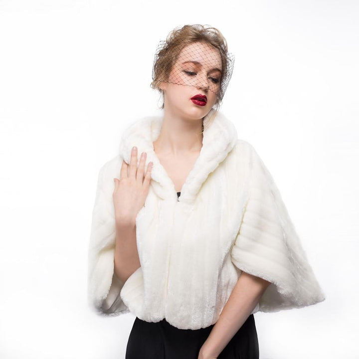 BEAUTELICATE Kunstpelz Bolero Schal Stola Pelz Cape Damen Braut Elfenbein Brautschal Brautjacke fur