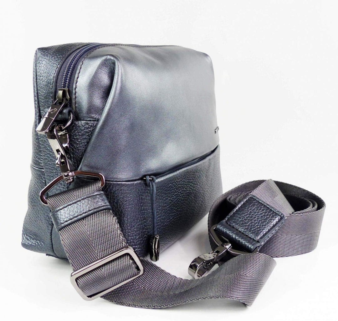 Mandarina Duck Athena Umhängetasche Leder 22 cm