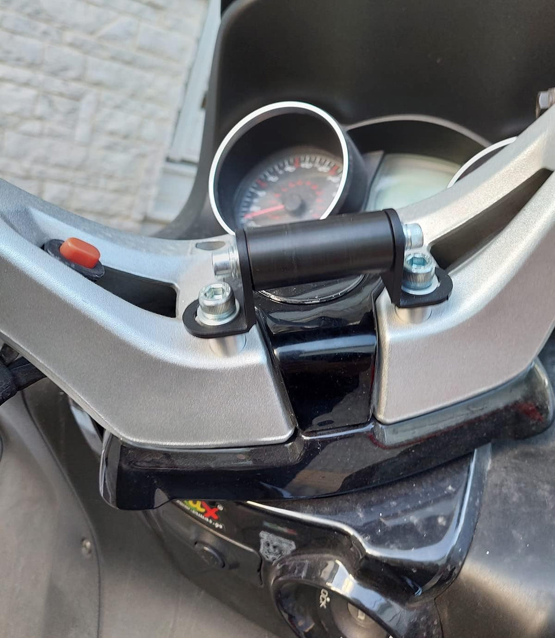 Moto Discovery GPS-Halterung für Aprilia SRV 850 2012-2018