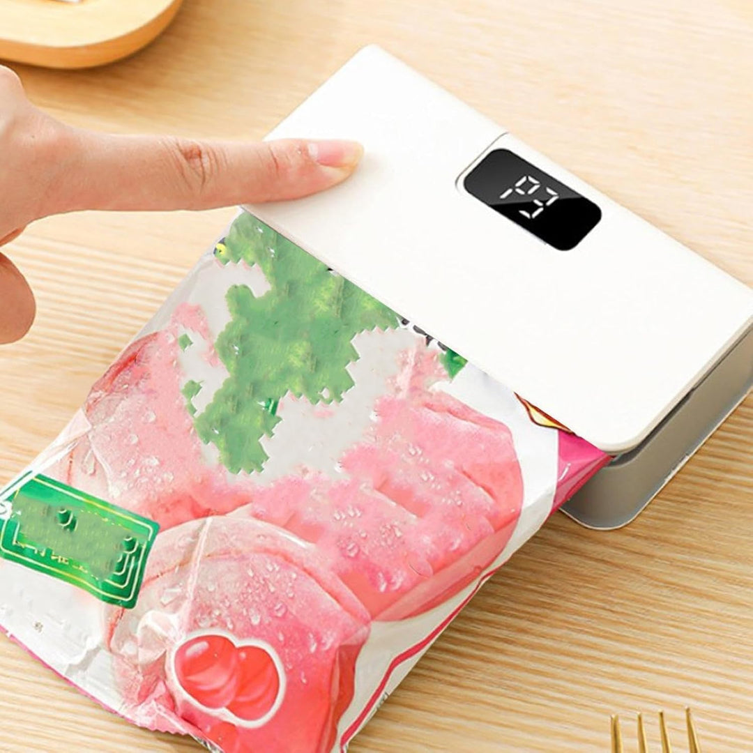 Mini Bag Sealer with Cutter And Magnet, 2 in 1 Portable Magnetic Snack Bag Sealer for Fridge Food St
