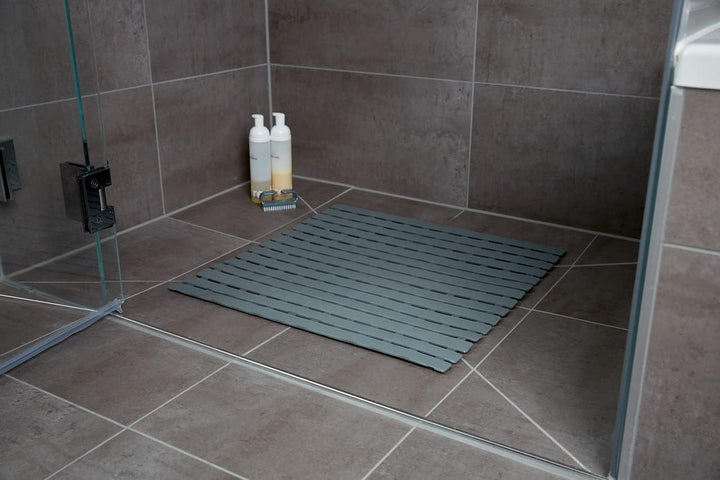 WENKO Duscheinlage Mod. Arinos Grau, Antirutsch-Duschmatte mit Saugnäpfen, 54 x 54 cm, Oberfläche mi