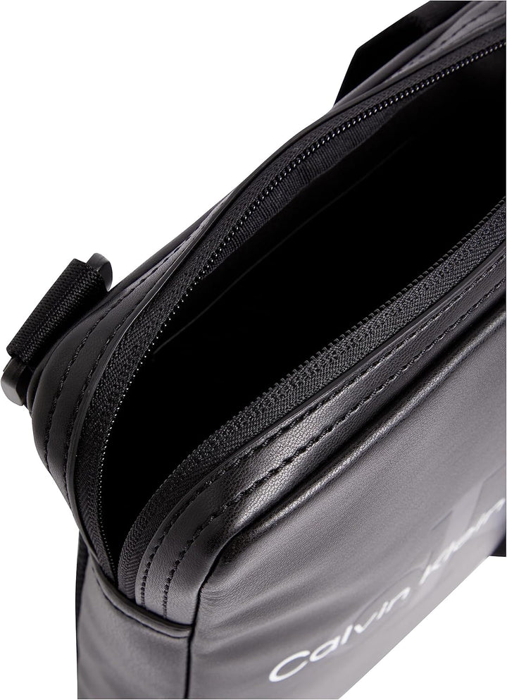 Calvin Klein Jeans Herren Umhängetasche Monogram Soft Reporter Klein, Schwarz (Black), Onesize