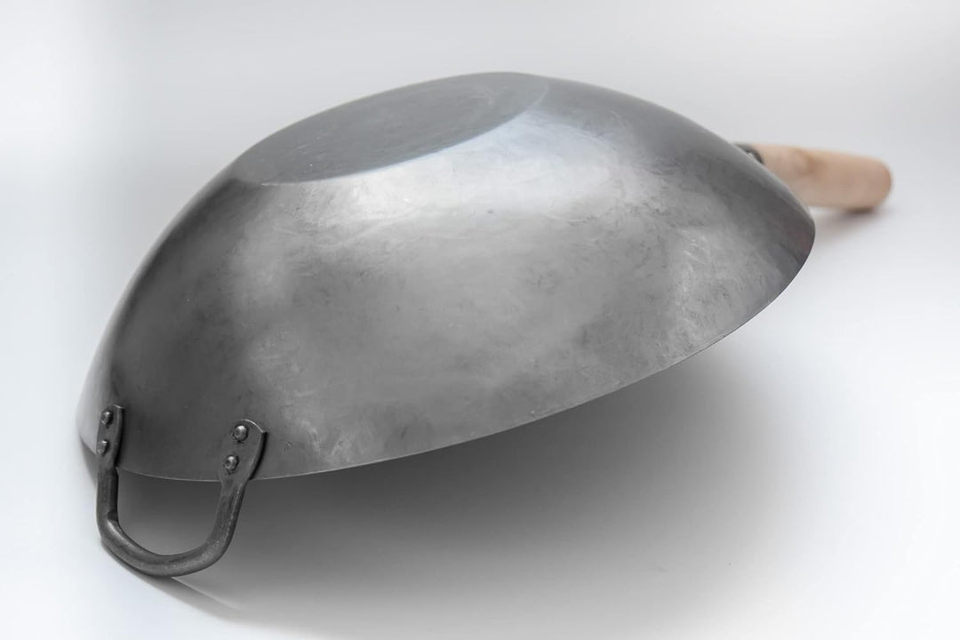 Craft Wok 731W316 Pow-Wok, flach, handgehämmerter Karbonstahl, mit Holz- und Stahlgriff, 35,6 cm, fl
