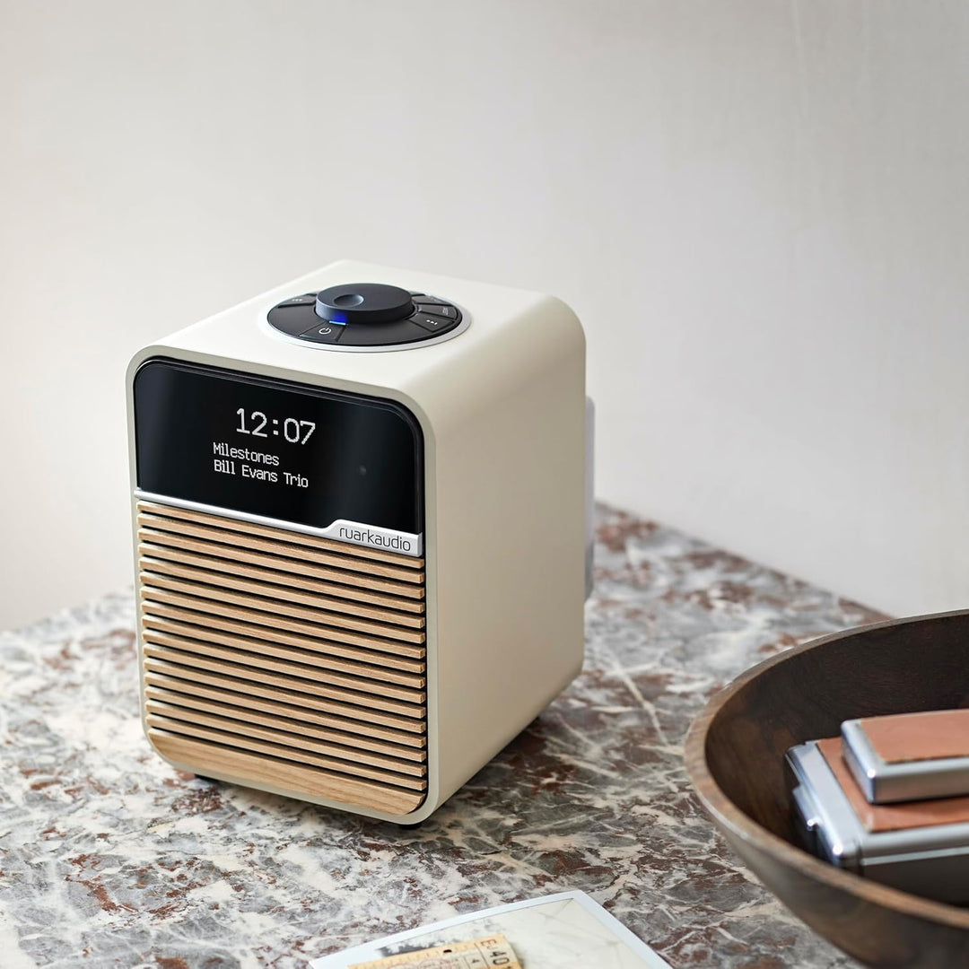 Ruark Audio R1 MK4 Bluetooth DAB FM Radio (Light Cream)*