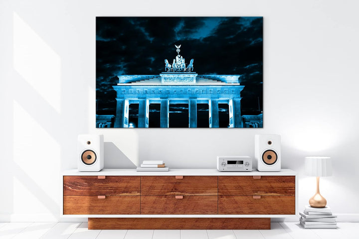 deyoli gigantisches Brandenburger Tor bei Nacht Format 60x40 Effekt: Monocrome Blau als Leinwandbild