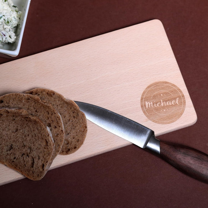 Massives Schneidebrett mit Gravur - individueller Name, Text oder Spruch - Buchenholz, abgerundete E