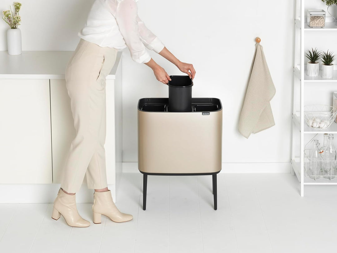 Brabantia Bo Touch Mülleimer Recycling, Metallic Gold, 3 x 11L 3 Inneneimer (3 x 11L) Champagne, 3 I