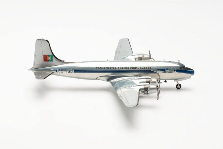 herpa 572453 Douglas DC-4 Modellflugzeug TAP Air Portugal CS-TSD Miniatur im Massstab 1:200, Sammler