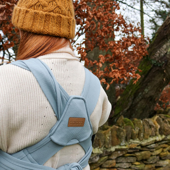 Close Caboo - Verstellbare Babytrage aus Bio-Baumwolle in Salbei - nachhaltig & weich für Säuglinge