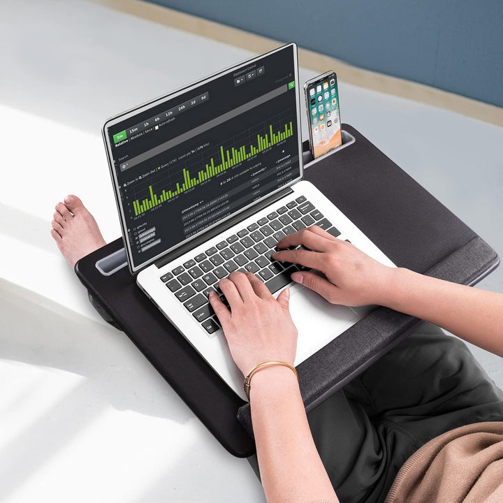 Extra grosser Laptop-Schreibtisch – Voll-PU-Material, Gaming-Tablett – tragbarer LapDesk mit Handyha