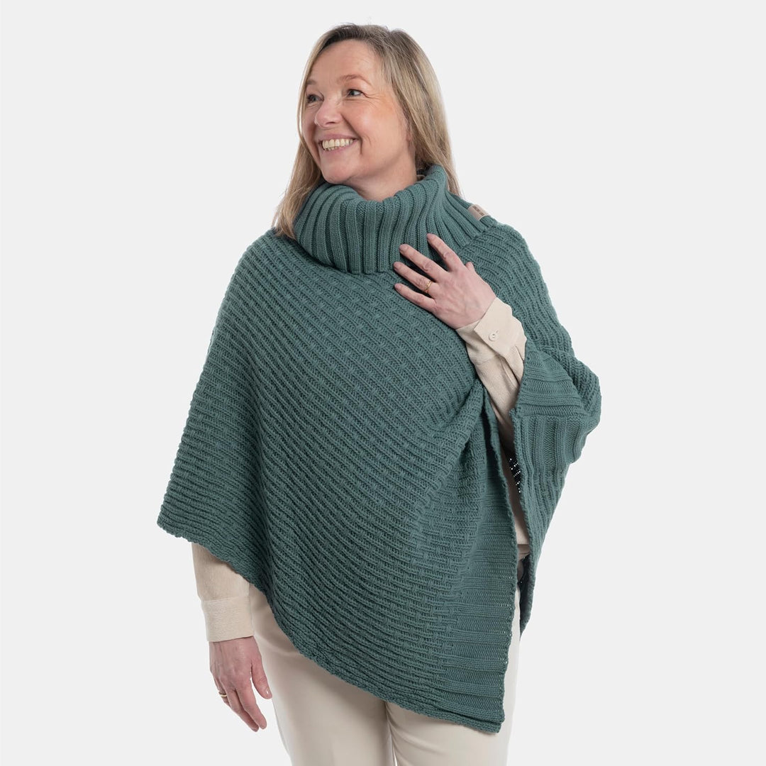 KNIT FACTORY - Nicky Gestrickter Poncho - Damen Strickponcho mit Kragen - Mit Wolle - Hochwertige Qu