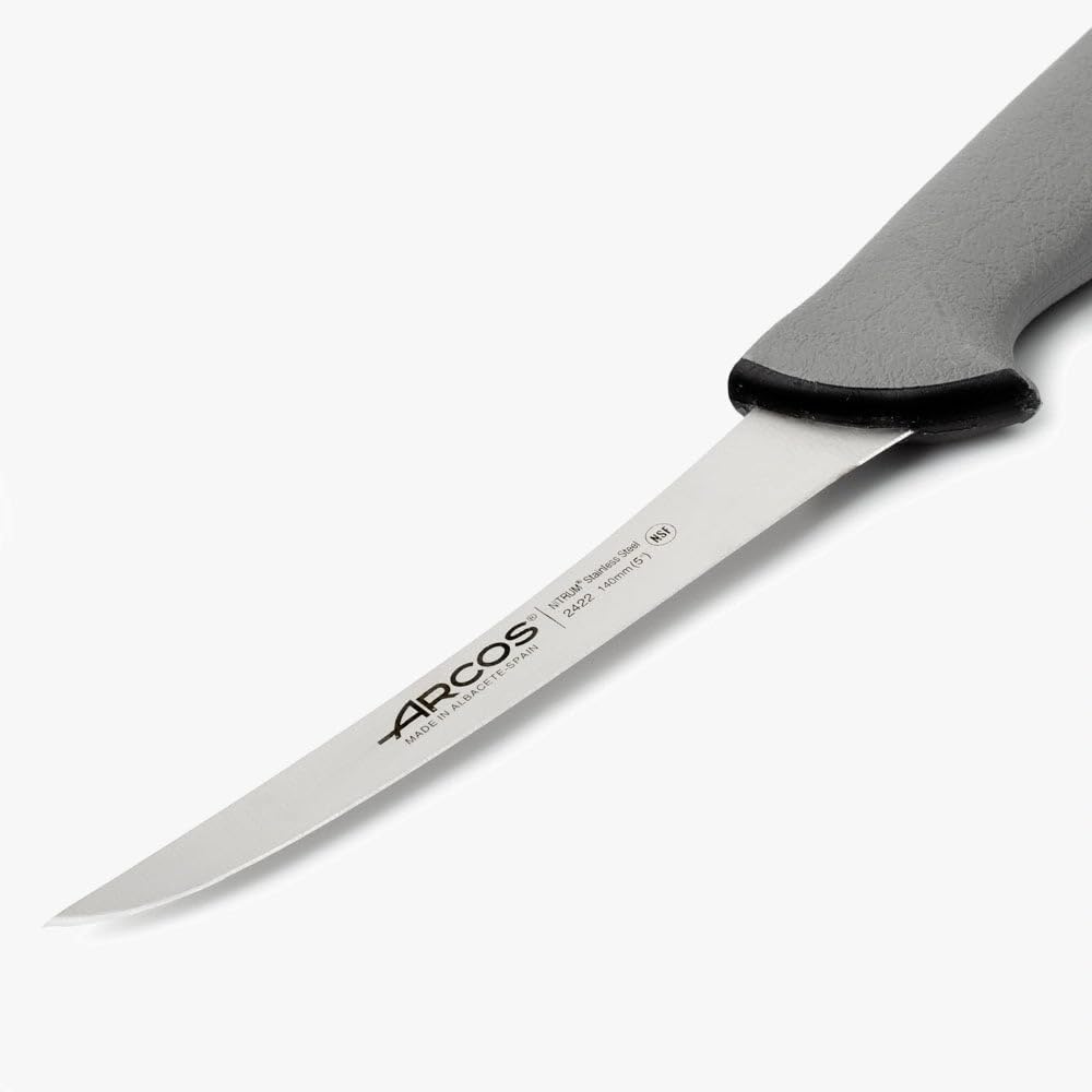 Arcos Ausbeinmesser mit Nitrum Edelstahlklinge 140 mm - Professionelles Messer zum Entbeinen von Fle