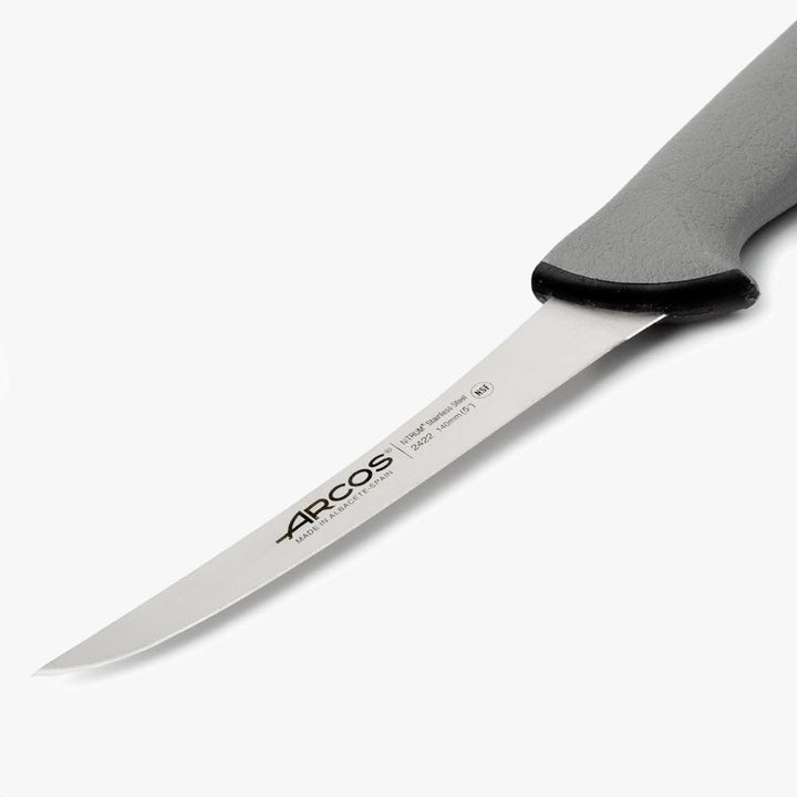 Arcos Ausbeinmesser mit Nitrum Edelstahlklinge 140 mm - Professionelles Messer zum Entbeinen von Fle