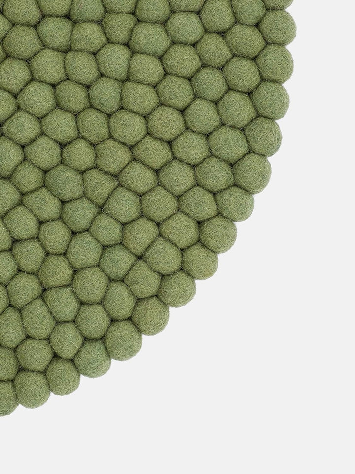 myfelt Filzkugel Sitzauflage Stuhlauflage - Kaspar - rund, Ø 36 cm, Dunkelgrün, Dunkelgrün