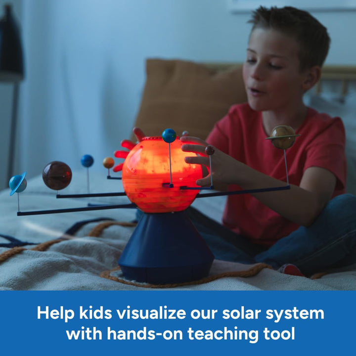 Learning Resources GeoSafari Orbitierendes Sonnensystem & Projektor mit 32 Weltraum‑Bildern – Planet