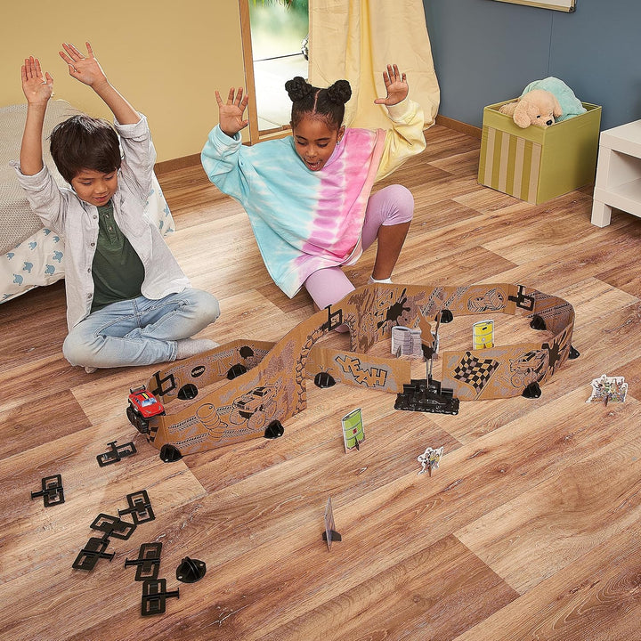 Car-Board Racers - Monster-Adventure Set – Erweiterbarer Spielzeugparcours mit motorisiertem Monster