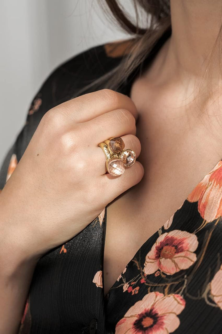 Qudo Firenze Edelstahl gold farbenem Ring mit light grey opal Stein (grau helll), 6