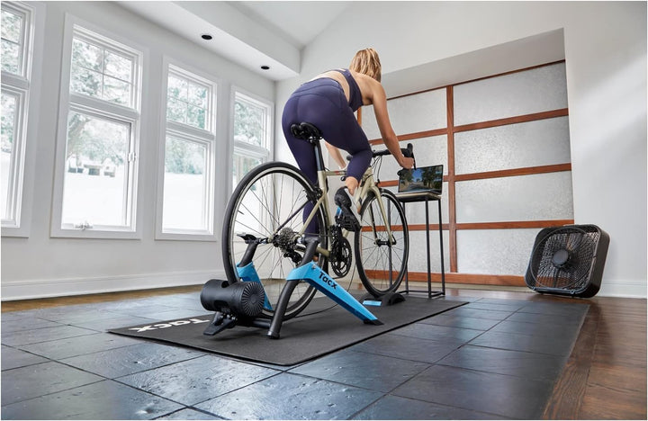 Tacx Boost – Indoor-Trainer mit starker Magnetbremse, realistischem Fahrgefühl und bis zu 1050 Watt
