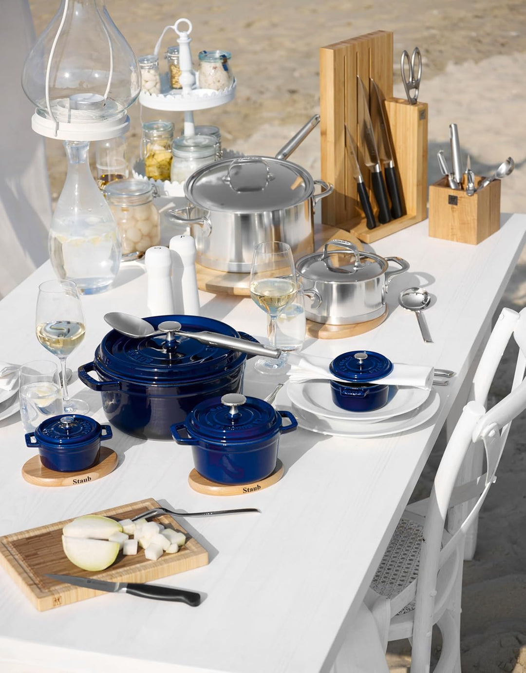 Staub 1004282 40510-262-0 Mini Cocotte, rund mit Deckel 10 cm, 0,25 L, induktionsgeeignet, mit matts
