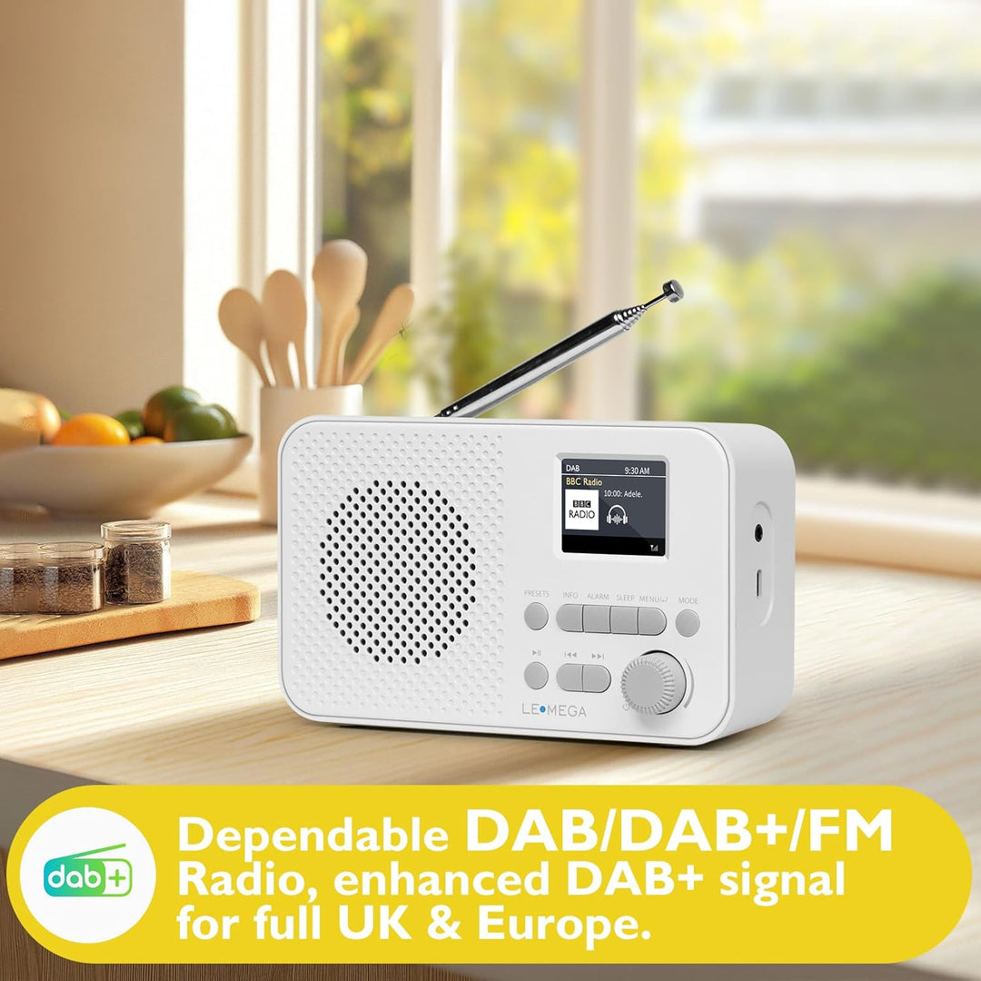 Tragbares DAB+-Radio mit Bluetooth | Wiederaufladbarer Akku mit 15 Stunden Spielzeit oder Netzbetrie