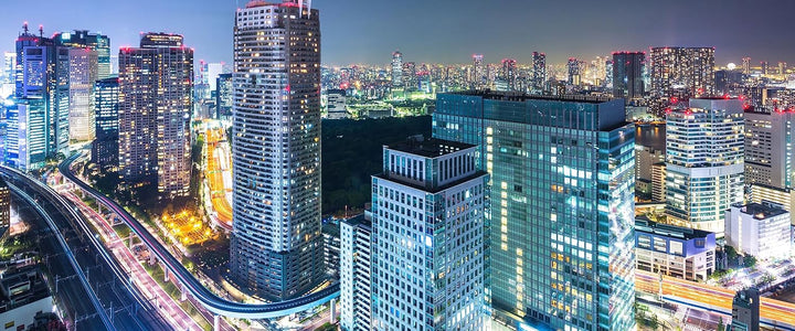 Glasbild Panorama | Wandbild aus Echtglas | Moderne Architektur in Tokio | 100x40 cm | inkl. Aufhäng