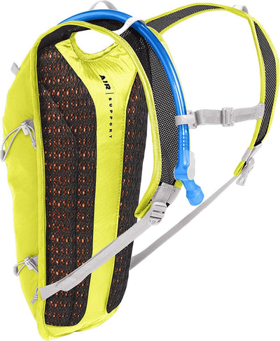 CAMELBAK Unisex – Erwachsene Classic Light Trinkrucksack 2 Liter Safety Yellow / Silver, 2 Liter Saf