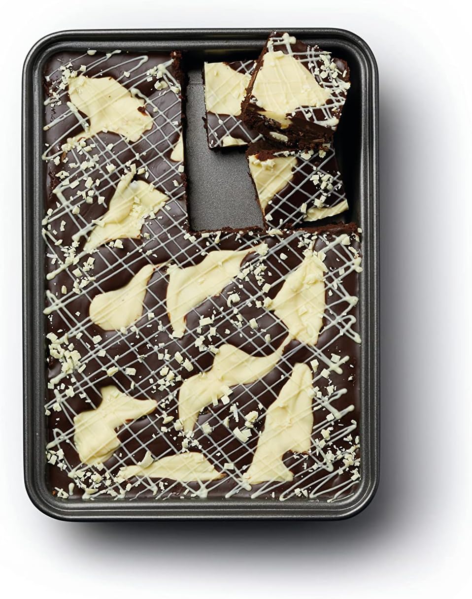MasterClass Brownie Backform, Flache Kuchen Backform, Kuchenblech für Schokoladen Kuchen, Keksbackfo