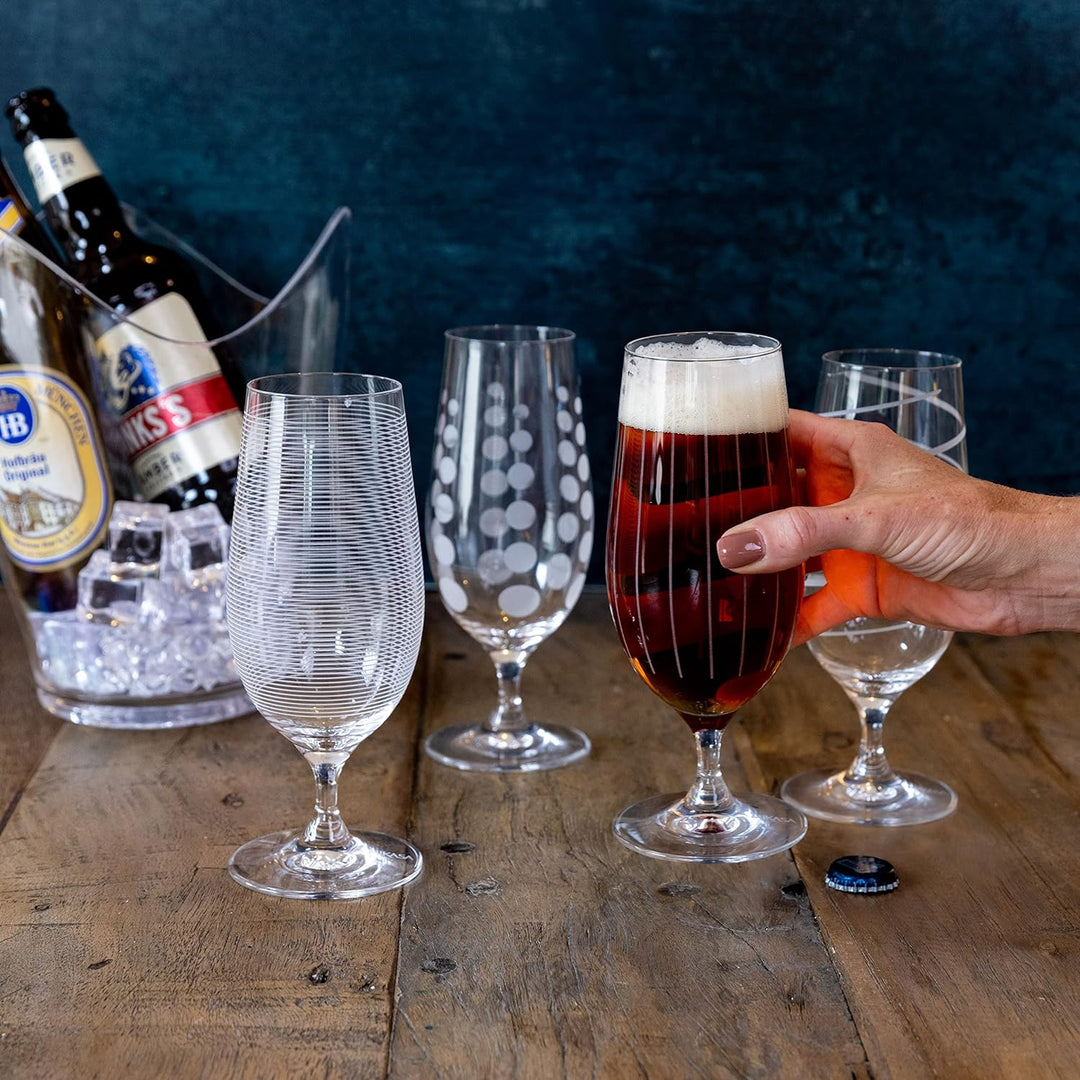 Mikasa Cheers Bier Gläser Set, Biergläser aus Kristallglas, Gläser mit Motiven, 4 Biergläser Set, We