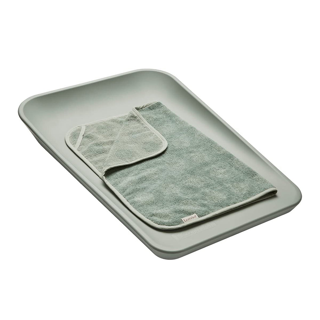 Leander Matty Wickelkissen + Topper in der Farbe sage green