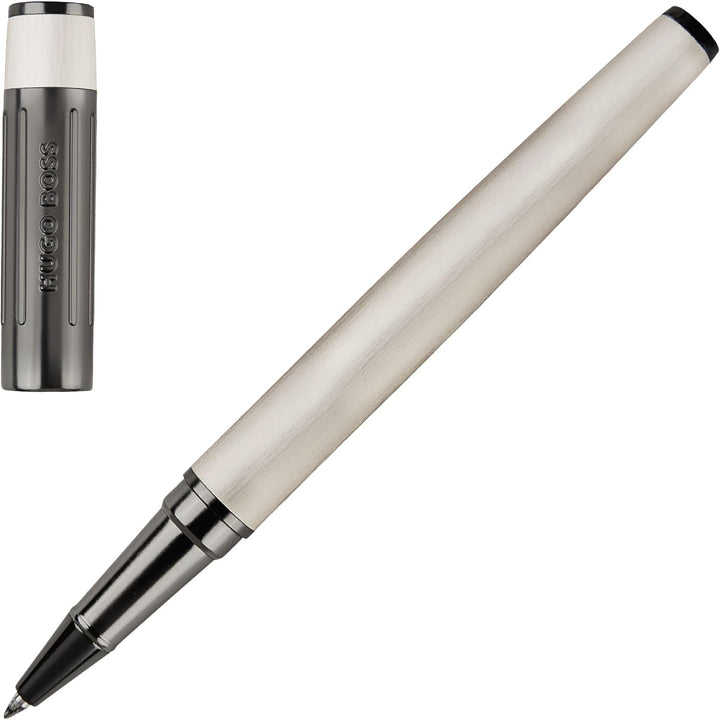 Hugo Boss Gear Ribs Füllfederhalter aus Messing und Aluminium in der Farbe Chrome, Länge: 13,8cm, Fe