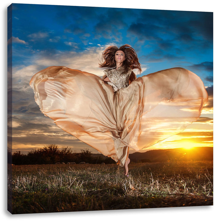 Pixxprint Frau mit Kleid bei Sonnenuntergang als Leinwandbild/Grösse: 70x70 cm/Wandbild/Kunstdruck/f