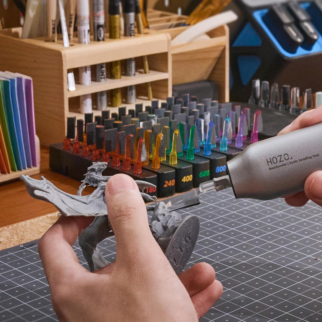 HOZO NeoSander Premium Combo – Mini-Detaillierschleifer mit 64 farbcodierten Schleifköpfen, Ladestat