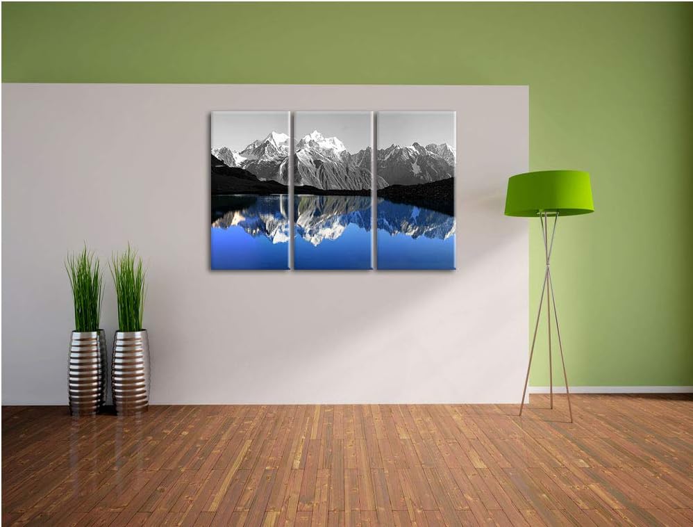 Gewaltige Berge vor Spiegelsee schwarz/weiss 3-Teiler Leinwandbild 120x80 Bild auf Leinwand, XXL rie
