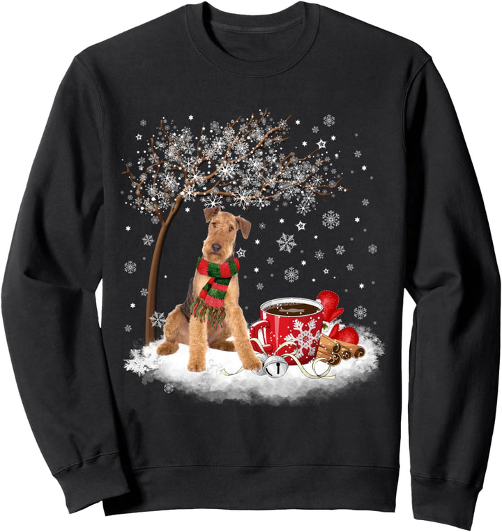 Airedale Terrier Dog In The Snow Weihnachtsbaum für den Winter Sweatshirt