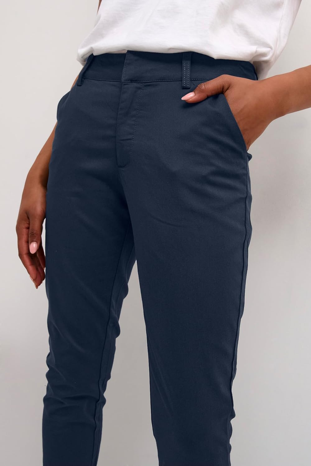 KAFFE Casual Hose Kalea Damen Chino Hose Elegant Klassische Stoffhose 32 Midnight Marine, 32 Midnigh