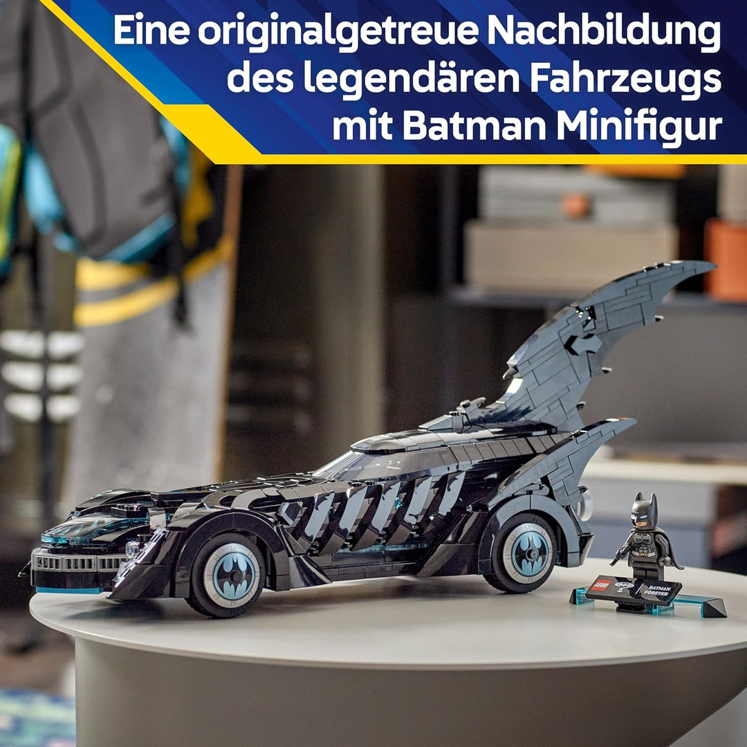 LEGO DC Batman Forever Batmobil – Superhelden Fahrzeug mit Minifigur – mit aufklappbarem Cockpit und