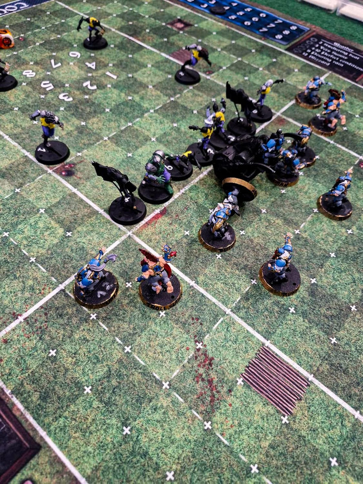 Gummimatte für Blood Bowl / Blood Bowl 7s - Spielfeld 35.5"x27.5" / 90x70 cm