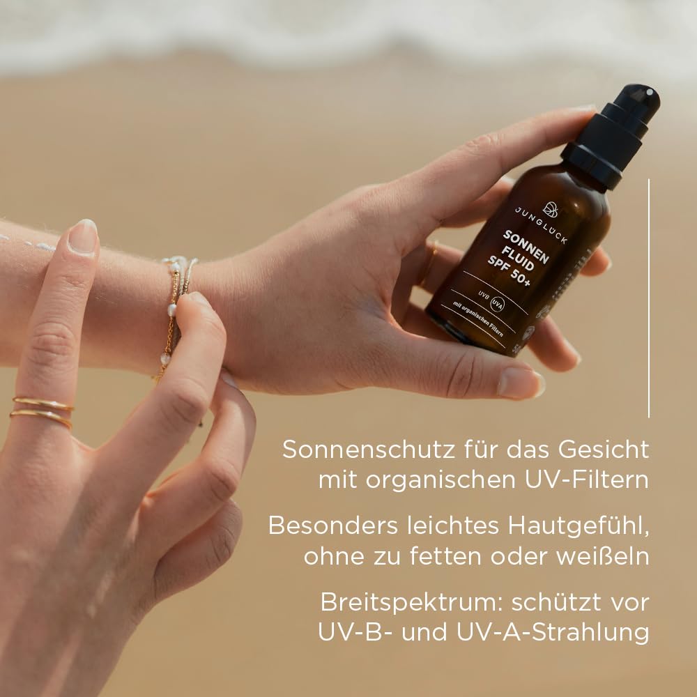 JUNGLÜCK Sonnenfluid SPF 50+ | Schnell einziehender Sonnenschutz für das Gesicht mit organischen UV-