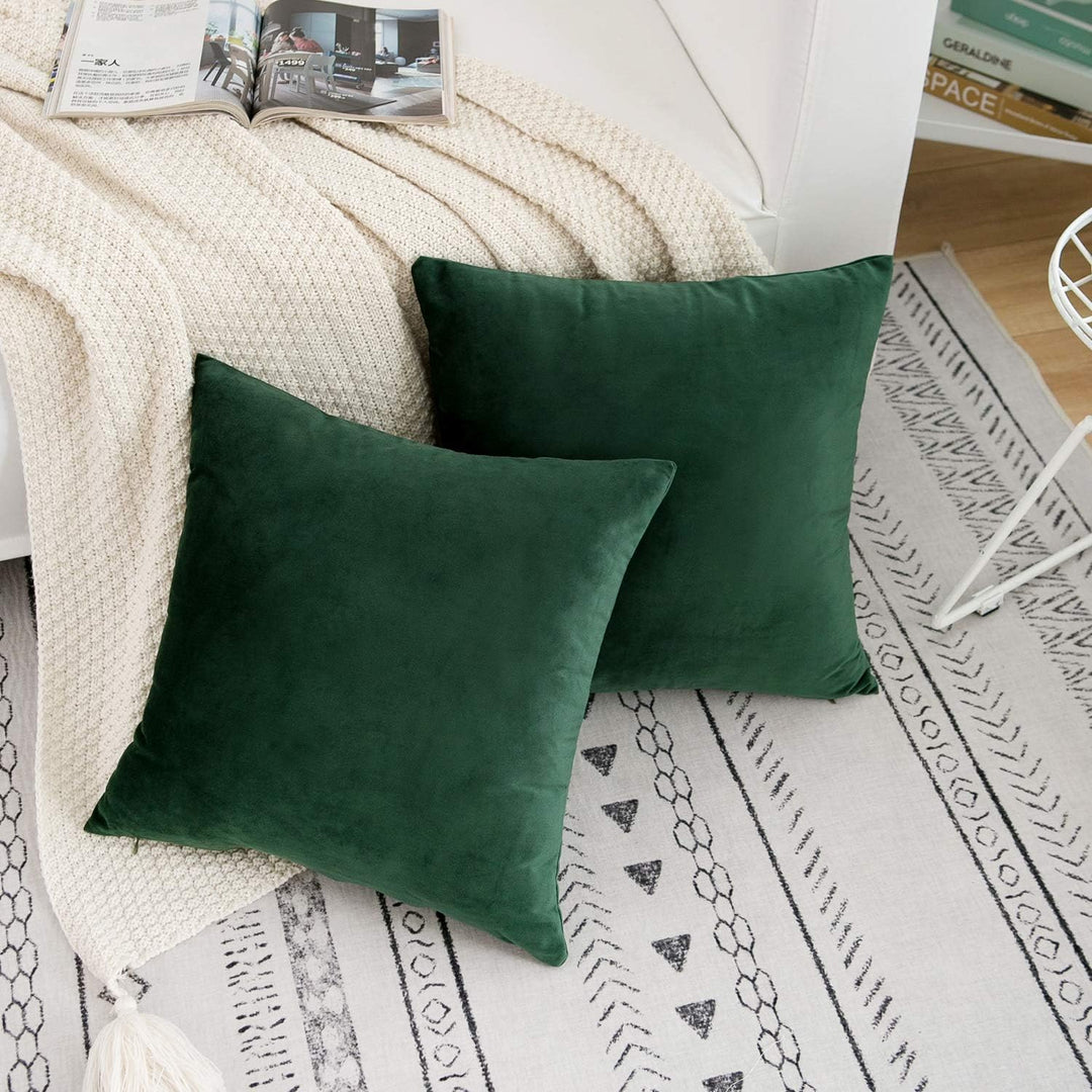 RainRoad Velvet Decorative Throw Pillow Covers Cushion Cover Pillow Case for Sofa Couch Bed Chair,So