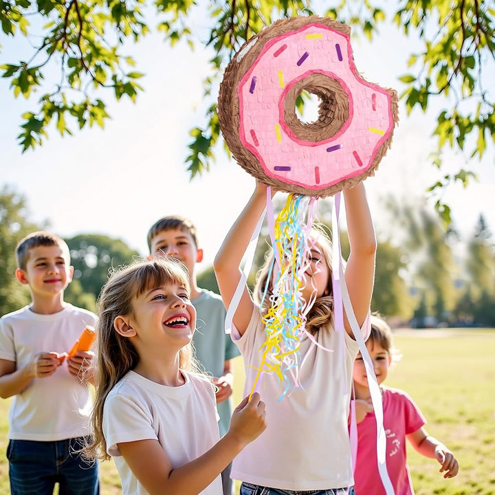WERNNSAI Donut Pinata – Geburtstag Deko Piñata Mädchen Kinder Rosa Donut Piñata mit Stock Augenbinde