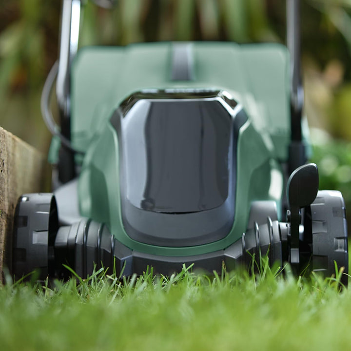 Bosch Home and Garden Akku-Rasenmäher CityMower 18 (18 Volt, 1 Akku 4,0 Ah, Schnittbreite: 32 cm, Ra