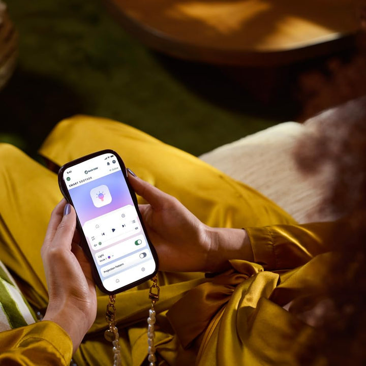 Maxi-Cosi Soothe Pro Smartes 3-in-1-Gerät, Nachthimmel-Projektor, Vom Nachtlicht zur Digitaluhr, Vol