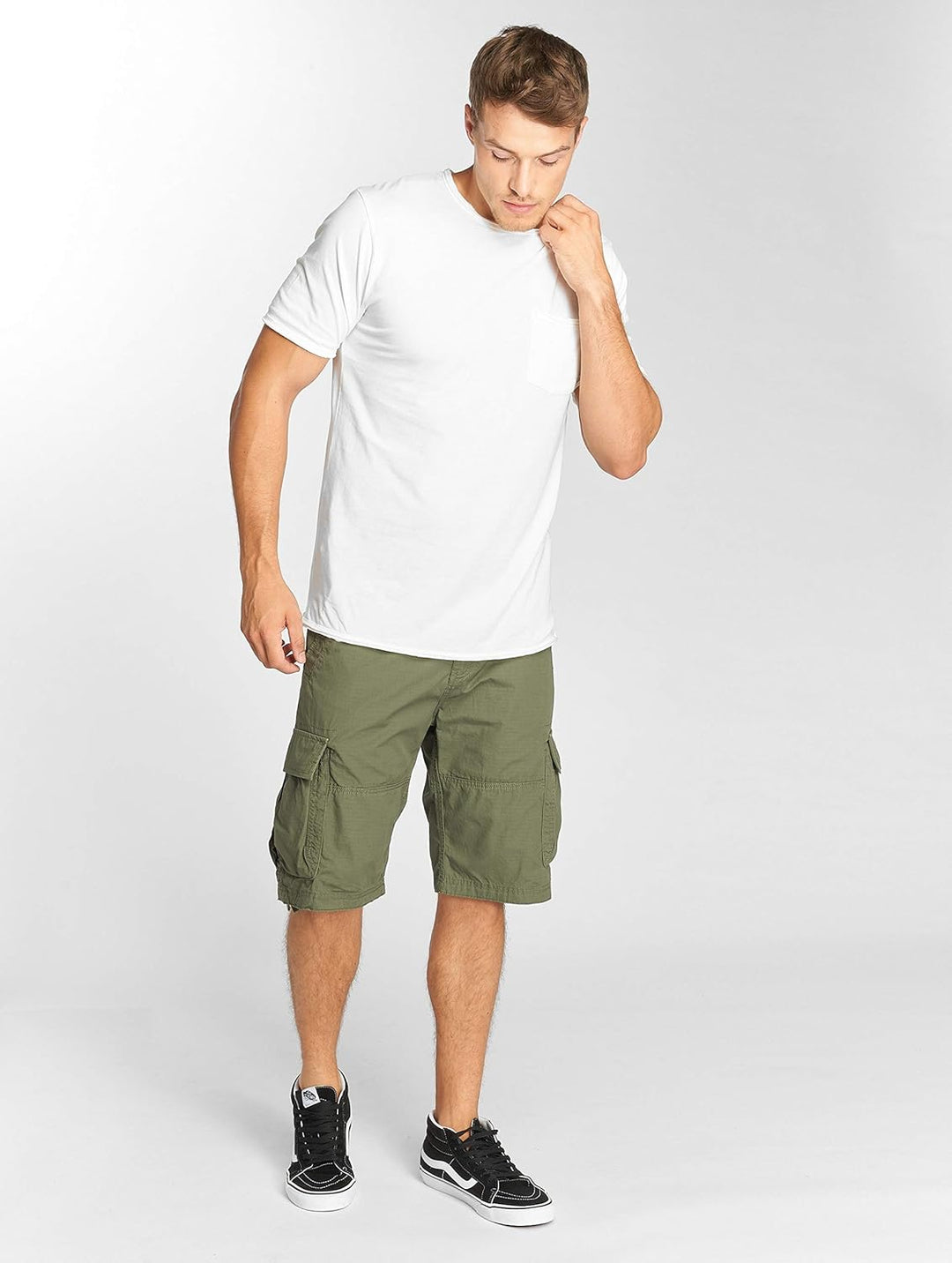 Vintage Industries Terrance Shorts XXL Oliv