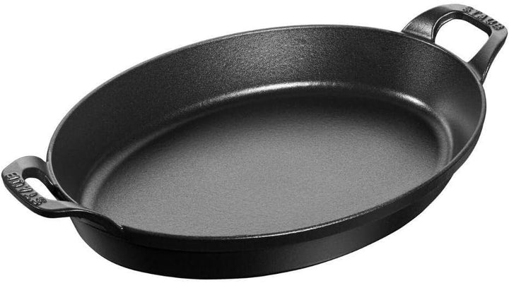 Staub 1303323 stapelbare Auflaufform, oval 32 cm, 2,2 L mit mattschwarzer Emaillierung im Inneren de