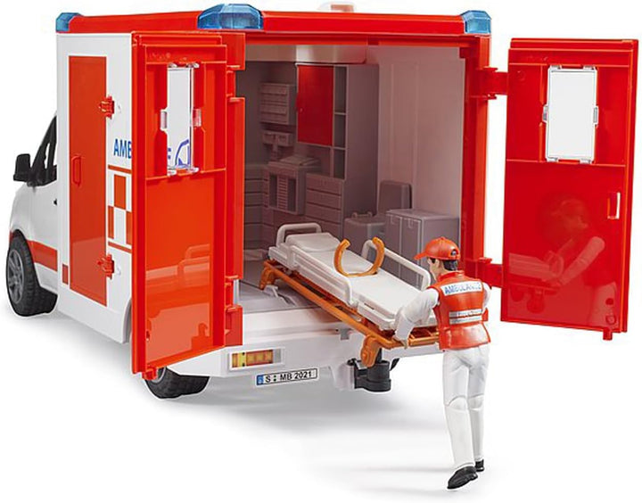 bruder 02676 - Mercedes-Benz Sprinter Ambulanz integriertes Light & Sound Modul Krankentrage Fahrer